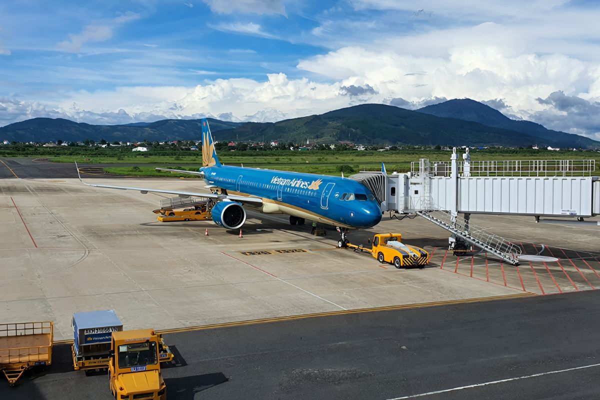 Liên Khương Airport to Cease Operations for 6 Months